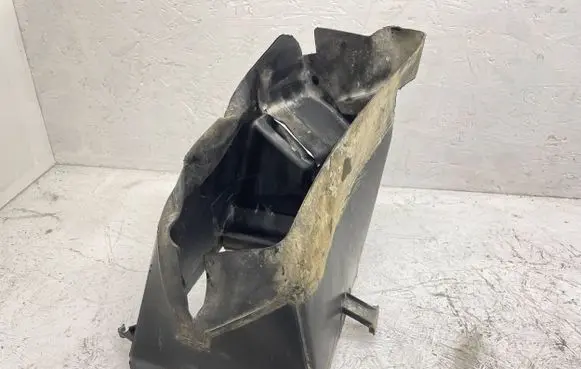 Audi A3 S3 8L Intercooler air guide/duct channel 8L0117339