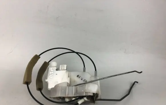 Front door lock