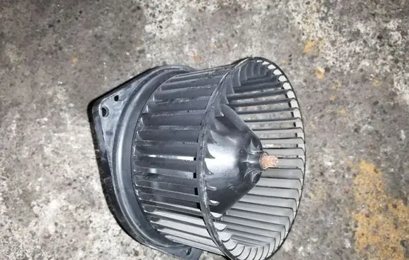 Suzuki Ignis Heater fan/blower