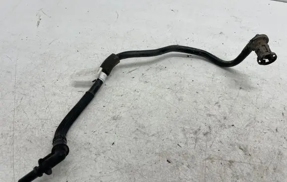 BMW 5 G30 G31 Vacuum line/pipe/hose 8606501