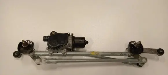 Nissan Navara D23 Front wiper linkage and motor 5XA0A