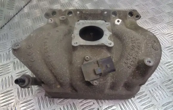 Skoda Fabia Mk1 (6Y) Intake manifold 047129743T
