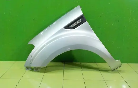 KIA Soul Fender PRZOD LEWY