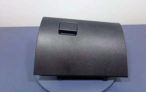Mazda 3 II Glove box