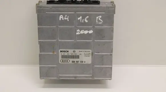 Audi A4 S4 B5 8D Engine control unit/module 0261204503 8D007558A