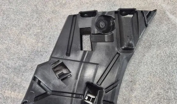 Volvo XC60 Front bumper mounting bracket 31425161