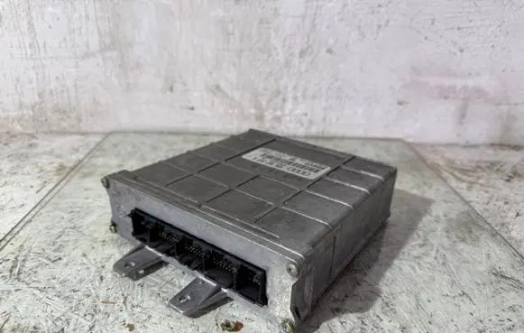 Audi A8 S8 D2 4D Engine control unit/module 4D0907557Q 26SA0000 0261204670