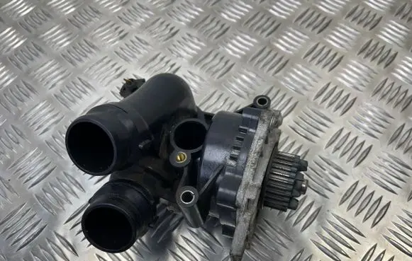 Skoda Superb B6 (3T) Water pump 110453