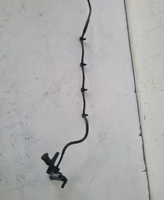 Volvo S40, V40 Fuel return line/hose 