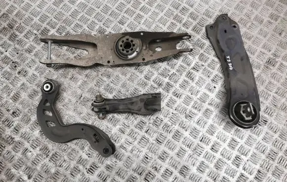 Rear upper control arm/wishbone