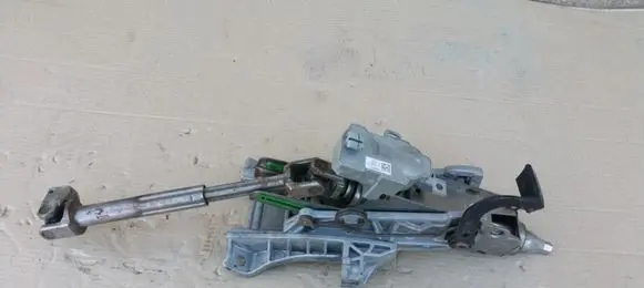 Volvo V50 Steering wheel axle P30714331 R70GA ZG511361G