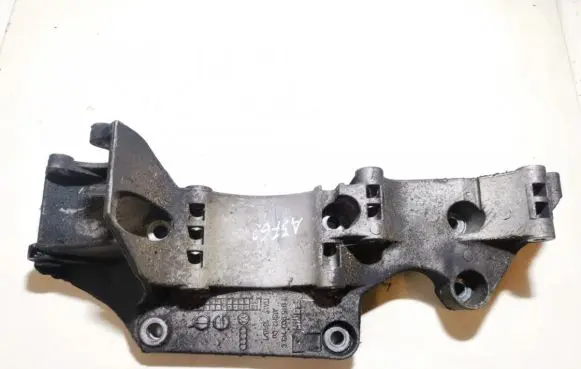 Ford Galaxy Engine mounting bracket 045903143C