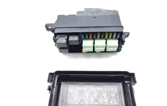 Mini One - Cooper R57 Fuse module 9240943 924094302