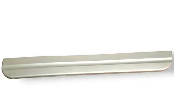 Suzuki Samurai Front door trim (molding) 776600000