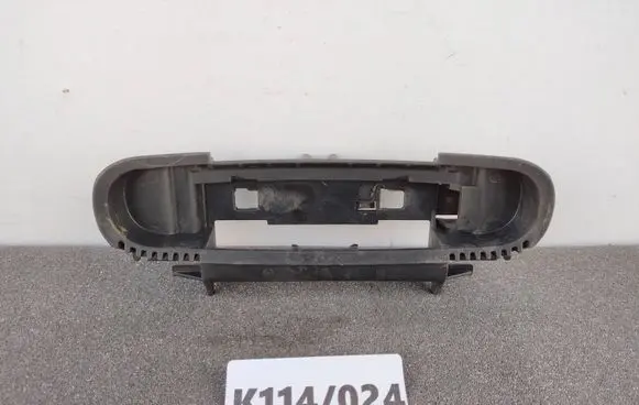Audi A6 S6 C5 4B Front door exterior handle 4B0839885