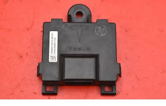 Tesla Model S Engine control unit/module ECU 106965100D
