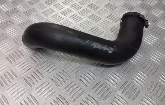 Ford C-MAX I Intercooler hose/pipe