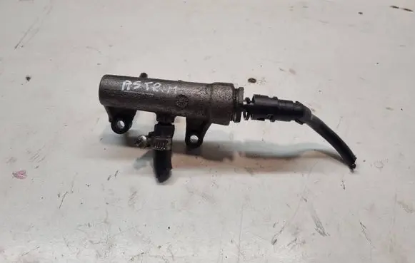 Opel Astra H Fuel pressure regulator 55193043