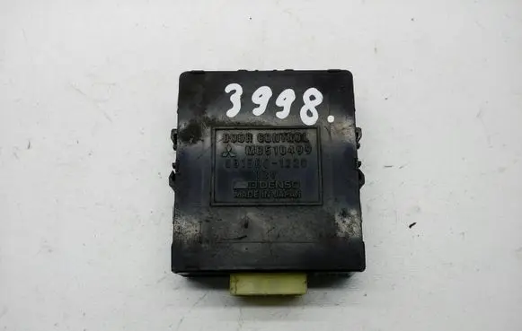 Toyota Yaris Other control units/modules MB510499 0515001220