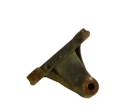 Opel Vivaro Engine mounting bracket 8200404218