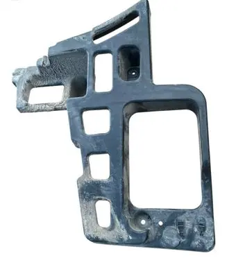Renault Talisman Rear bumper mounting bracket c06729