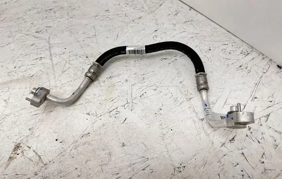 BMW M4 G82 G83 Air conditioning (A/C) pipe/hose 8088924
