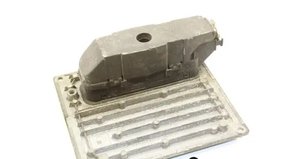 Ford Fiesta Engine control unit/module 4S6112A650SB