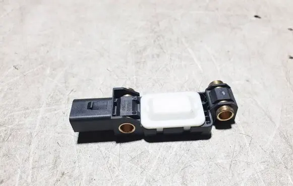 Audi A6 S6 C5 4B Airbag deployment crash/impact sensor 8E0959643E