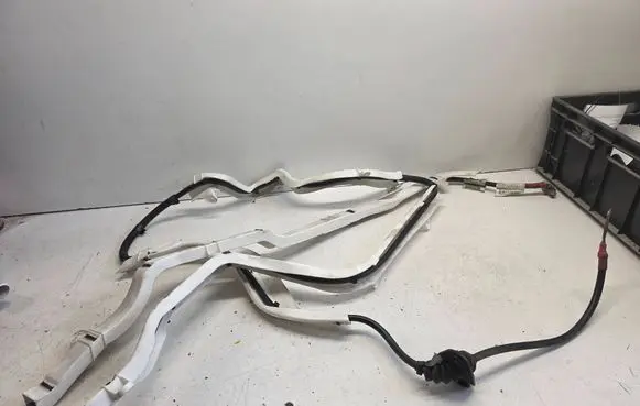 Volvo V70 Positive cable (battery) 30658298