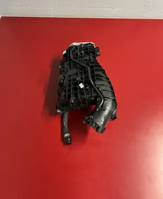 BMW X3 G01 Intake manifold 8603914 11618603914