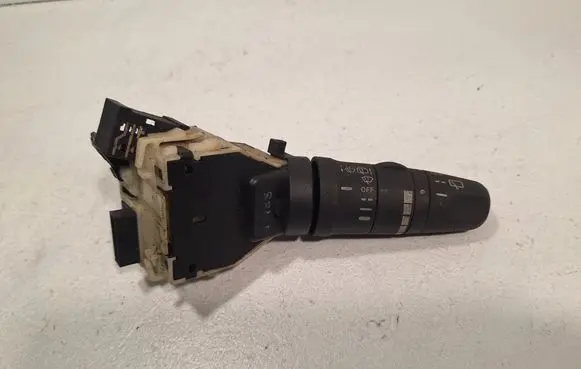 Nissan Note (E11) Wiper control stalk