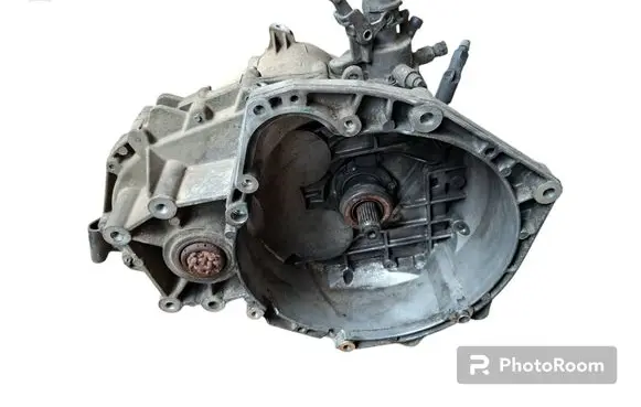 Opel Signum Manual 6 speed gearbox 55350375