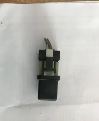 Nissan Almera N16 Other relay 2523079972