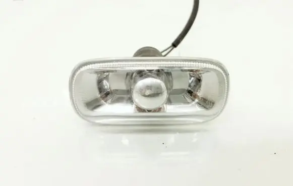 Audi A4 S4 B7 8E 8H Front fender indicator light 8E0949127