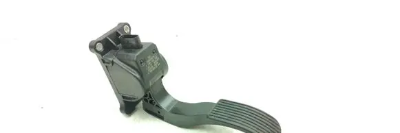 Mercedes-Benz Sprinter W906 Accelerator throttle pedal A9063000304 ZGS012Q015 0280755025