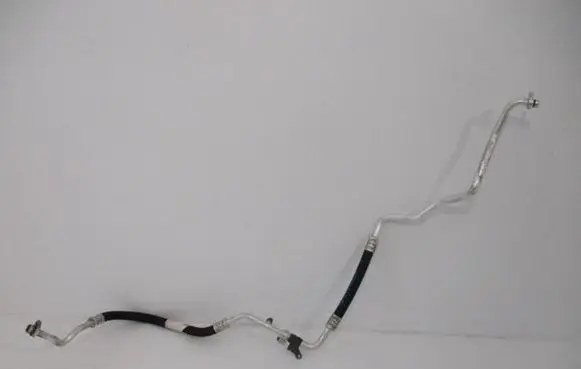 Air conditioning (A/C) pipe/hose