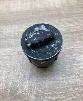 Volkswagen Golf V Light switch 1K0941431A