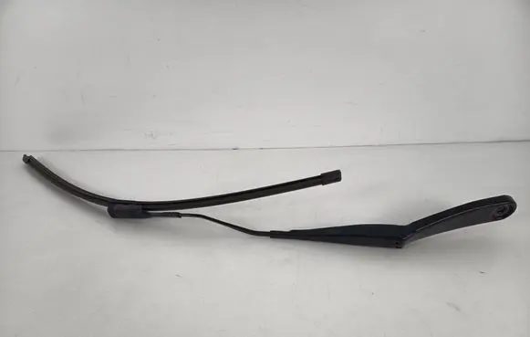 BMW X1 F48 F49 Windshield/front glass wiper blade 7360506