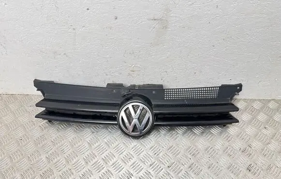 Volkswagen Golf IV Front grill 1J0853655G 1J0853651H