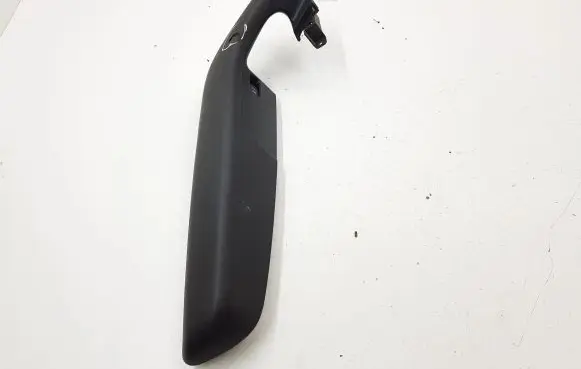 Audi A6 S6 C6 4F Front door interior handle trim 4F1867106A 4F2867106A
