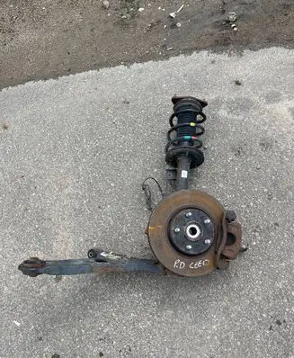 KIA Ceed Front wheel hub spindle knuckle