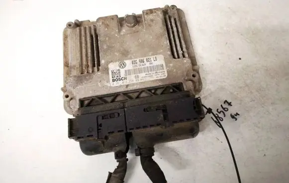 Skoda Octavia Mk2 (1Z) Engine control unit/module 03g906021lb 0281013238