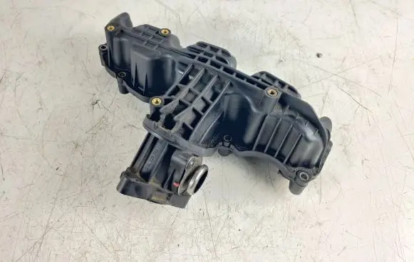 Volkswagen Caddy Intake manifold 03L129711