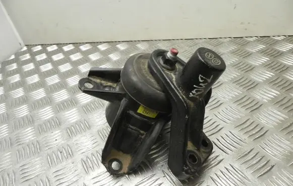 Hyundai Accent Engine mount bracket KHTB1894 VD18401