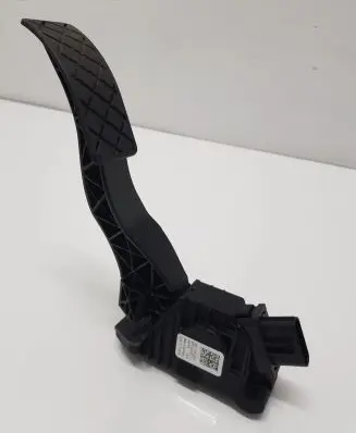 Volkswagen Golf VII Accelerator throttle pedal 5Q1723503H