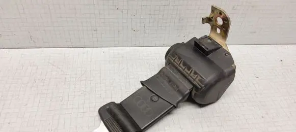 Audi A6 S6 C4 4A Middle seatbelt (rear) 4A0857713N