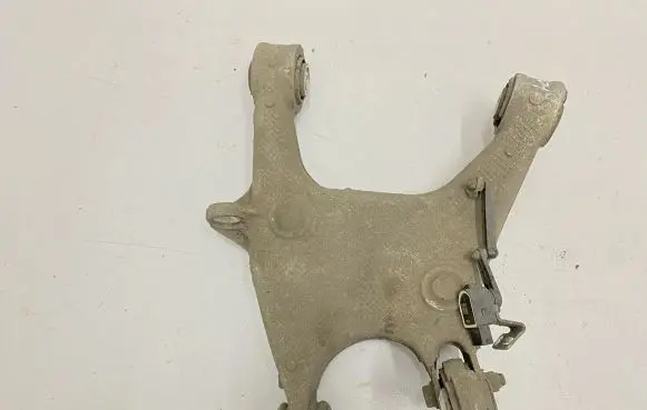 BMW 7 F01 F02 F03 F04 Rear upper control arm/wishbone 6865898