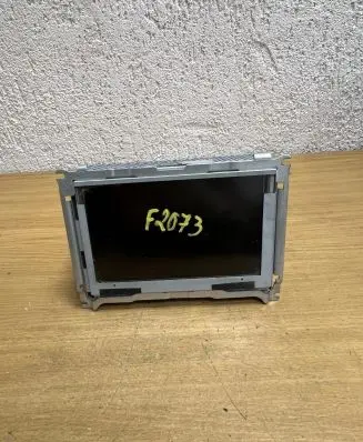 Jaguar XF X250 Screen/display/small screen 9X2310E889AB F2073