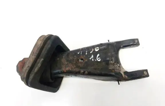 Mazda 323 Clutch release arm fork 