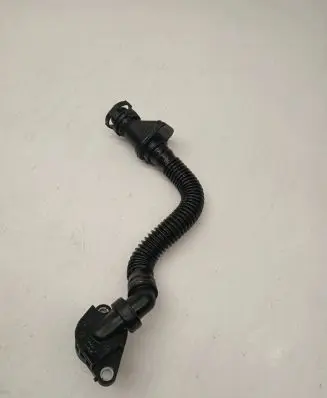 BMW X5M F85 Breather hose/pipe 70343061
